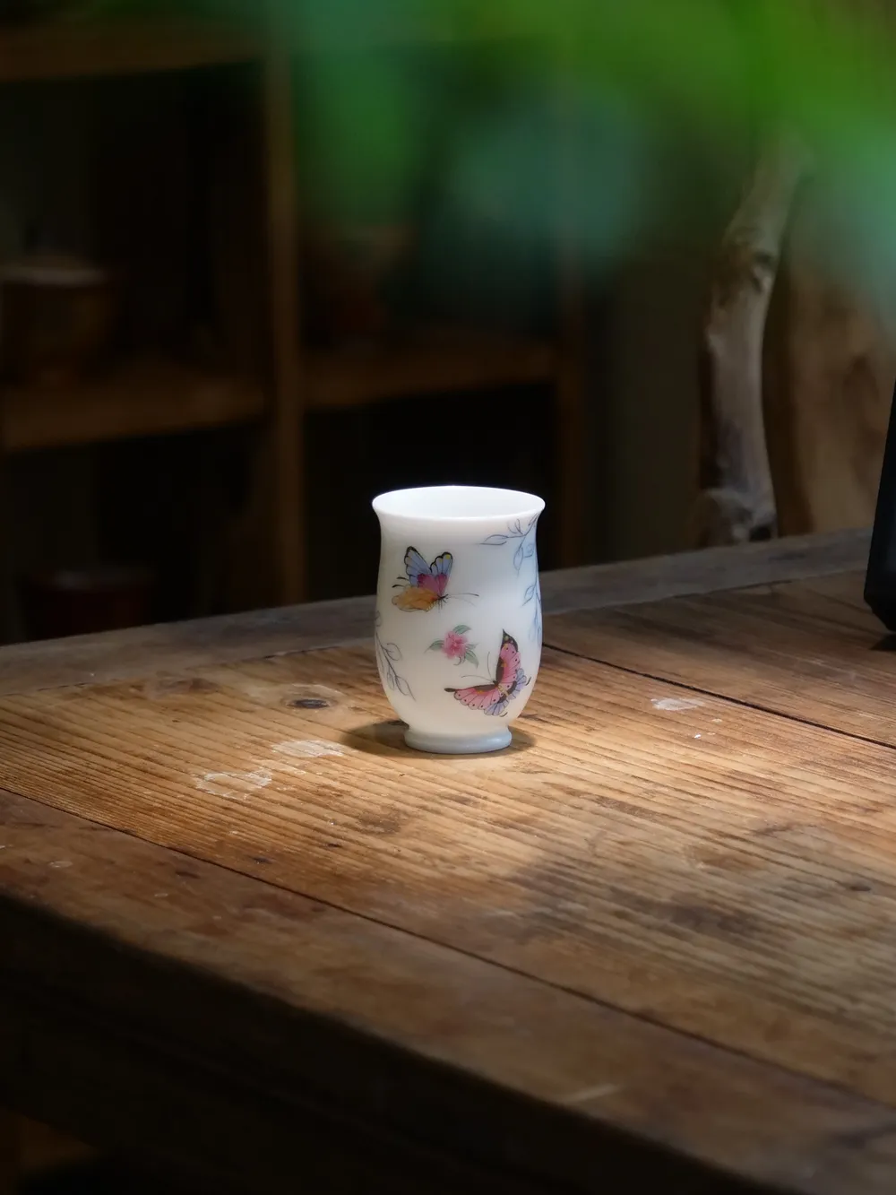 华箐堂斗彩蝴蝶闻香杯