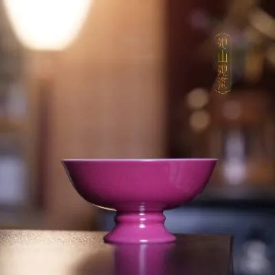 胭脂红高足普洱杯
