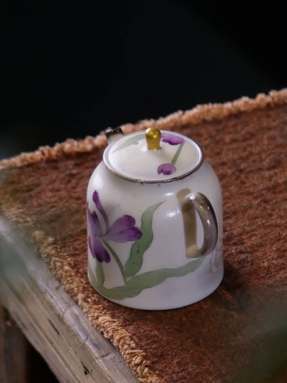 陶一丁鸢尾花系列茶壶