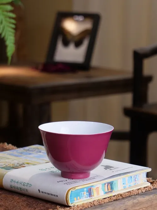 胭脂红素坯金钟杯