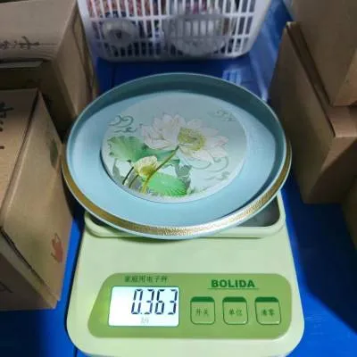 荷花吸水壶承
