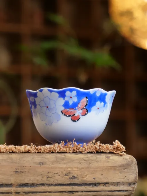 蓝樱梦华花口杯