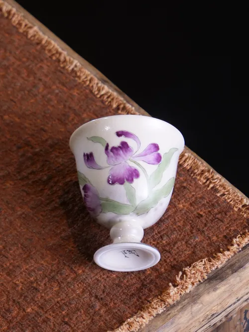 陶一丁鸢尾花系列高脚杯