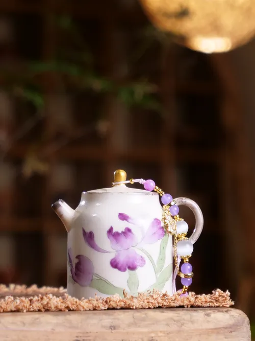 陶一丁鸢尾花茶壶的壶绳